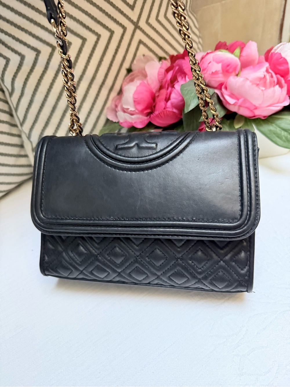Tory Burch Black Quilted Leather Crossbody with Gold Chain - Picture 8 of 13